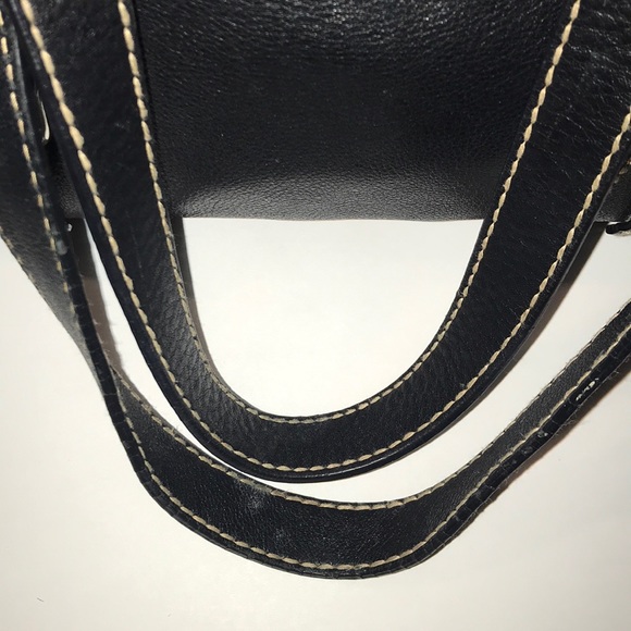 Fossil Black Leather Shoulder Bag - Pre-Owned - Picture 4 of 7